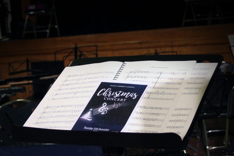 A programme and music sheet from a Christmas concert